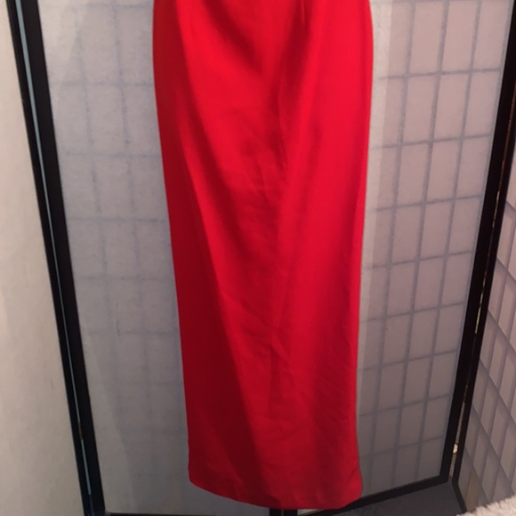 Cire Beautiful Sexy Long Red Formal Dress / Gown Size 2 - Picture 2 of 8